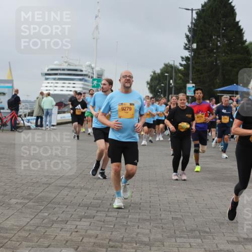 13.09.2026 - Kiel Lauf Andreas Tolksdorf http://msf.ph/oto/10411998 13.09.2026 10:02:21 Kiellinie 38, 9279, 8275, 7757, 0426 meine-sportfotos.de
