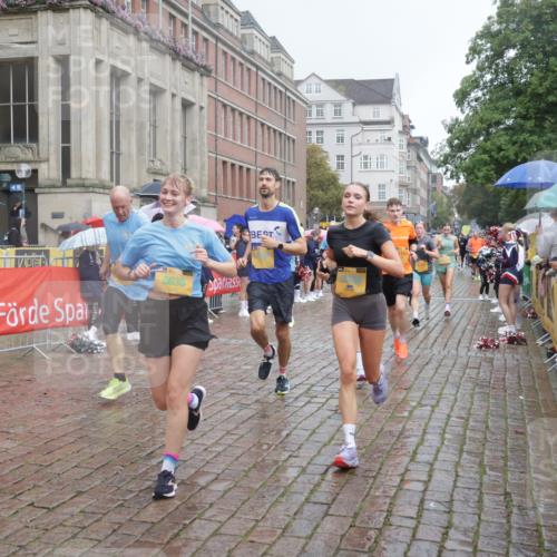 13.09.2026 - Kiel Lauf Yannick Fuchs http://msf.ph/oto/10412001 13.09.2026 10:43:13 Ziel 245, 534, 610, 1069, 1121, 1290, 1931, 2376, 2502, 2633, 2887, 2954, 3169, 3911, 3976, 4124, 4825, 5070, 5414, 5679, 6139, 6231, 6439, 6492, 6655, 6713, 8038, 8511, 9627, 9632, 10812, 10955, 11010, 11162, 11635, 11971, 12040, 12165, 12480, 12824, 1680, 1975, 2239, 2273, 2427, 2481, 2627, 2999, 3036, 3248, 3260, 3474, 3572, 3584, 4120, 5298, 5437, 5450, 5814, 5911, 5933, 6121, 6129, 6136, 6147, 6320, 6567, 6839, 7014, 7685, 7692, 485, 681, 1178, 2131 meine-sportfotos.de