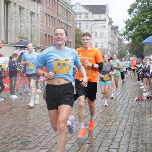 13.09.2026 - Kiel Lauf Yannick Fuchs http://msf.ph/oto/10412018 13.09.2026 10:43:14 Ziel 245, 534, 610, 1069, 1121, 1178, 1290, 1931, 2376, 2502, 2633, 2887, 2954, 3169, 3911, 3976, 4124, 4825, 5070, 5414, 5679, 6139, 6231, 6439, 6492, 6655, 6713, 7262, 8038, 8511, 9627, 9632, 10812, 10955, 11010, 11162, 11635, 11971, 12040, 12165, 12480, 12824, 1680, 1975, 2239, 2273, 2427, 2481, 2627, 2999, 3036, 3248, 3260, 3572, 3584, 4120, 5298, 5437, 5450, 5814, 5911, 5933, 6121, 6129, 6136, 6147, 6320, 6567, 6839, 7014, 7685, 7692, 485, 681, 2131 meine-sportfotos.de