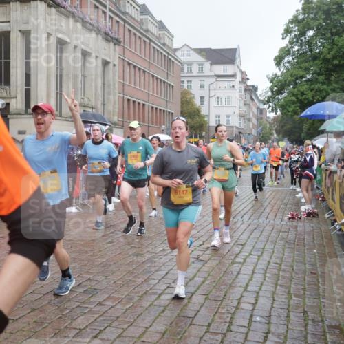 13.09.2026 - Kiel Lauf Yannick Fuchs http://msf.ph/oto/10412035 13.09.2026 10:43:15 Ziel 245, 534, 610, 1069, 1121, 1178, 1290, 1931, 2131, 2376, 2502, 2633, 2887, 2954, 3169, 3911, 3976, 4124, 4825, 5070, 5414, 5679, 6139, 6231, 6439, 6492, 6655, 6713, 7262, 8038, 8511, 8825, 9627, 9632, 10812, 10955, 11010, 11162, 11635, 11971, 12040, 12165, 12480, 12824, 1290, 1680, 1931, 1975, 2239, 2273, 2427, 2481, 2502, 2627, 2999, 3036, 3248, 3260, 3572, 3584, 4120, 4825, 5298, 5437, 5450, 5814, 5911, 5933, 6121, 6129, 6136, 6147, 6320, 6567, 6839, 7014, 7692, 485, 681 meine-sportfotos.de