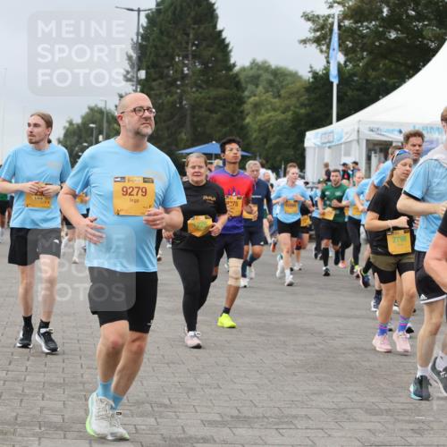 13.09.2026 - Kiel Lauf Andreas Tolksdorf http://msf.ph/oto/10412049 13.09.2026 10:02:22 Kiellinie 38, 9279, 8275, 2798, 1, 39, 6426 meine-sportfotos.de