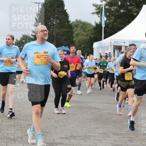 13.09.2026 - Kiel Lauf Andreas Tolksdorf http://msf.ph/oto/10412052 13.09.2026 10:02:22 Kiellinie 38, 927, 8275, 2798, 0426 meine-sportfotos.de