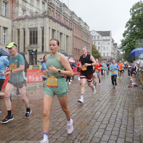 13.09.2026 - Kiel Lauf Yannick Fuchs http://msf.ph/oto/10412061 13.09.2026 10:43:17 Ziel 245, 485, 534, 610, 1069, 1121, 1178, 2119, 2131, 2376, 2633, 2887, 2954, 3169, 3911, 3976, 4124, 4218, 4282, 5070, 5414, 5679, 6139, 6231, 6492, 6655, 6713, 7262, 8038, 8488, 8511, 8825, 9632, 10812, 10955, 11010, 11162, 11566, 11635, 11971, 12040, 12165, 12824, 1290, 1931, 1975, 2239, 2273, 2427, 2481, 2502, 2627, 2999, 3248, 3260, 3572, 3584, 4120, 4825, 5298, 5414, 5437, 5450, 5814, 5911, 5933, 6121, 6129, 6136, 6147, 6320, 6567, 6839, 7692, 681 meine-sportfotos.de