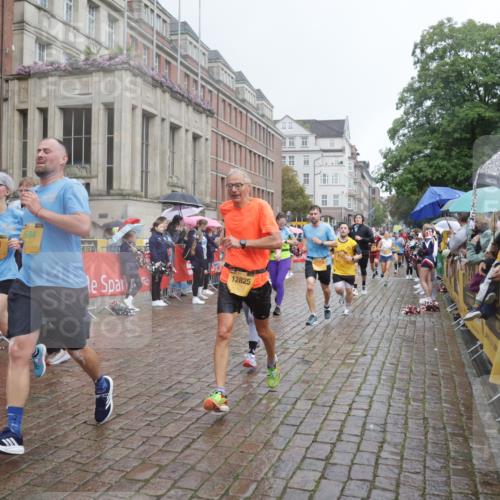 13.09.2026 - Kiel Lauf Yannick Fuchs http://msf.ph/oto/10412113 13.09.2026 10:43:21 Ziel 245, 485, 534, 610, 681, 1069, 1121, 1178, 1500, 1780, 2119, 2131, 2633, 2680, 2800, 2887, 2954, 3132, 3169, 3911, 4124, 4218, 4282, 4690, 4718, 5070, 5222, 5679, 5715, 6231, 6422, 6492, 6536, 6655, 6713, 7199, 7262, 8038, 8488, 8511, 8825, 8959, 10173, 10450, 10955, 11010, 11162, 11566, 11635, 12040, 12342, 1290, 1931, 2376, 2427, 2481, 2502, 2627, 2633, 2954, 2999, 3248, 3260, 3572, 3584, 3976, 4120, 4825, 5298, 5414, 5437, 5814, 6121, 6129, 6136, 6139, 7692 meine-sportfotos.de