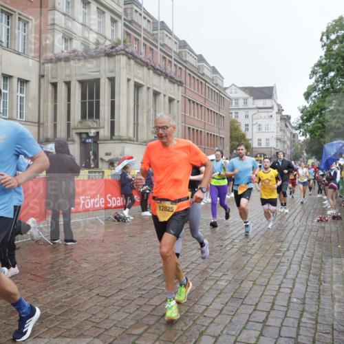 13.09.2026 - Kiel Lauf Yannick Fuchs http://msf.ph/oto/10412120 13.09.2026 10:43:21 Ziel 245, 485, 534, 610, 681, 1069, 1121, 1178, 1500, 1780, 2119, 2131, 2633, 2680, 2800, 2887, 2954, 3132, 3169, 3911, 4124, 4218, 4282, 4690, 4718, 5070, 5222, 5679, 5715, 6231, 6422, 6492, 6536, 6655, 6713, 7199, 7262, 8038, 8488, 8511, 8825, 8959, 10173, 10450, 10955, 11010, 11162, 11566, 11635, 12040, 12342, 1290, 1931, 2376, 2427, 2481, 2502, 2627, 2633, 2954, 2999, 3248, 3260, 3572, 3584, 3976, 4120, 4825, 5298, 5414, 5437, 5814, 6121, 6129, 6136, 6139, 7692 meine-sportfotos.de
