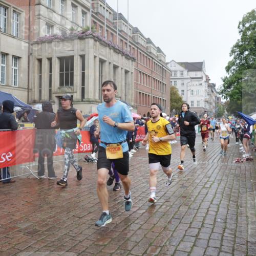 13.09.2026 - Kiel Lauf Yannick Fuchs http://msf.ph/oto/10412142 13.09.2026 10:43:22 Ziel 245, 485, 534, 610, 681, 1069, 1121, 1178, 1500, 1780, 2119, 2131, 2680, 2800, 2887, 3132, 3169, 3911, 4124, 4218, 4282, 4690, 4718, 5070, 5222, 5679, 5715, 5848, 6079, 6231, 6422, 6492, 6536, 6655, 6713, 7199, 7262, 8038, 8488, 8511, 8825, 8959, 10173, 10450, 10955, 11010, 11162, 11566, 11635, 12040, 12342, 610, 1290, 1931, 2376, 2427, 2481, 2502, 2627, 2633, 2954, 2999, 3248, 3260, 3572, 3584, 3976, 4120, 4825, 5298, 5414, 5437, 5814, 6121, 6129, 6136, 6139 meine-sportfotos.de