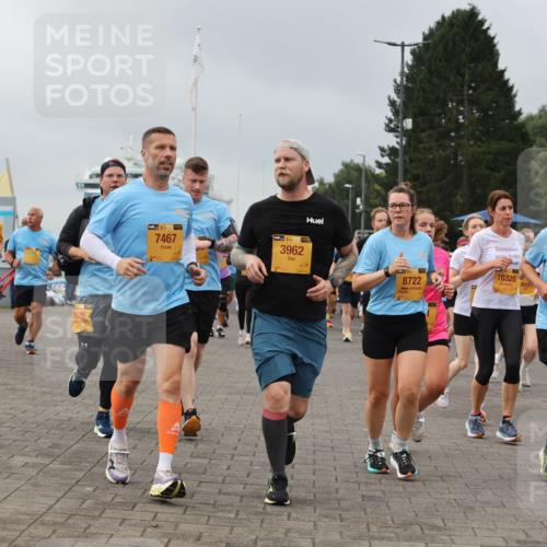 13.09.2026 - Kiel Lauf Andreas Tolksdorf http://msf.ph/oto/10412226 13.09.2026 10:02:34 Kiellinie 2526, 38, 7467, 39, 3962, 8722, 10320, 8127, 5532, 2234 meine-sportfotos.de