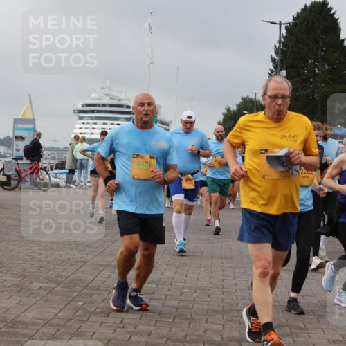 13.09.2026 - Kiel Lauf Andreas Tolksdorf http://msf.ph/oto/10412264 13.09.2026 10:02:39 Kiellinie 4, 391, 8481, 9663, 2205, 39, 10703, 547 meine-sportfotos.de