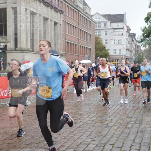 13.09.2026 - Kiel Lauf Yannick Fuchs http://msf.ph/oto/10412284 13.09.2026 10:43:30 Ziel 485, 681, 1500, 1536, 1720, 1780, 2119, 2131, 2680, 2800, 3123, 3132, 4143, 4218, 4282, 4493, 4541, 4690, 4718, 4941, 5127, 5222, 5715, 5848, 6079, 6422, 6536, 7199, 8488, 8825, 8952, 8959, 9823, 10173, 10247, 10450, 11067, 11566, 11774, 12342, 12544, 12778, 12779, 245, 534, 610, 1069, 1121, 1178, 1290, 1931, 2131, 2376, 2427, 2481, 2502, 2627, 2633, 2887, 2954, 3169, 3248, 3572, 3911, 3976, 4124, 4825, 5070, 5298, 5414, 5437, 5679, 6121, 6139, 6231, 6492, 6655 meine-sportfotos.de
