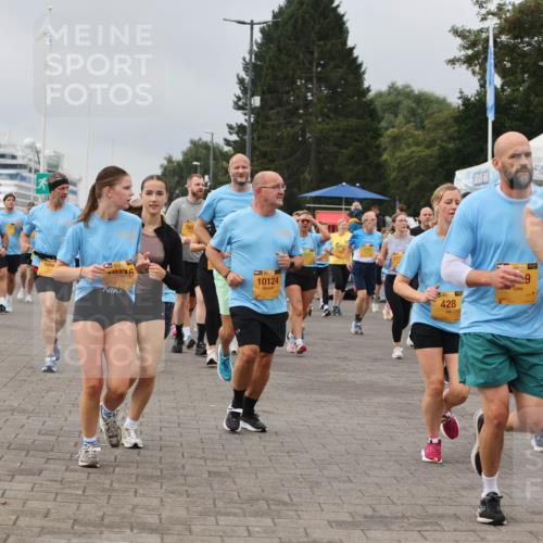 13.09.2026 - Kiel Lauf Andreas Tolksdorf http://msf.ph/oto/10412311 13.09.2026 10:02:42 Kiellinie 109, 40116, 10124, 428, 9663 meine-sportfotos.de