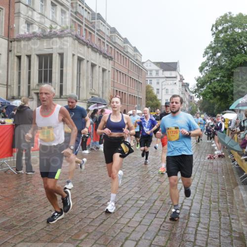 13.09.2026 - Kiel Lauf Yannick Fuchs http://msf.ph/oto/10412317 13.09.2026 10:43:32 Ziel 681, 1500, 1536, 1720, 1780, 2119, 2317, 2680, 2800, 3123, 3132, 4143, 4218, 4282, 4493, 4541, 4690, 4718, 4941, 5127, 5222, 5715, 5848, 6079, 6422, 6536, 6716, 7199, 8488, 8952, 8959, 9823, 10173, 10247, 10450, 11067, 11774, 12342, 12544, 12778, 12779, 245, 485, 534, 610, 1069, 1121, 1178, 1290, 1931, 2119, 2131, 2376, 2427, 2481, 2502, 2627, 2633, 2887, 2954, 3169, 3248, 3572, 3911, 3976, 4124, 4218, 4282, 4825, 5070, 5298, 5414, 5437, 5679, 6121, 6139, 6231, 6492, 6655 meine-sportfotos.de
