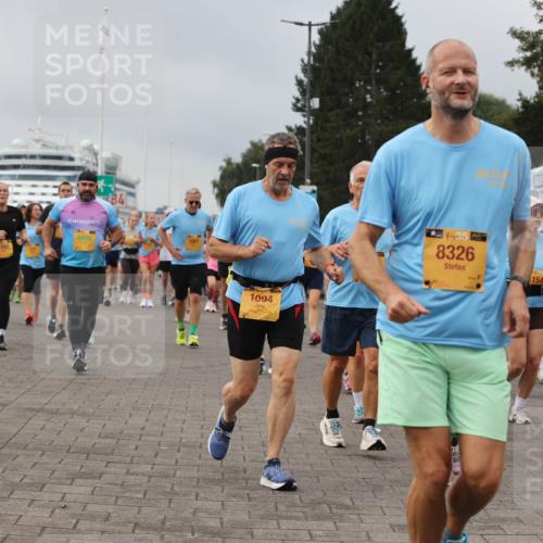 13.09.2026 - Kiel Lauf Andreas Tolksdorf http://msf.ph/oto/10412358 13.09.2026 10:02:45 Kiellinie 1347, 6409, 1567, 1094, 1, 38, 8326, 1547, 574 meine-sportfotos.de