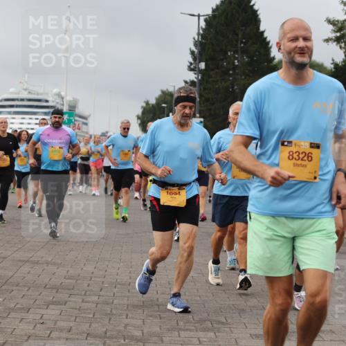 13.09.2026 - Kiel Lauf Andreas Tolksdorf http://msf.ph/oto/10412360 13.09.2026 10:02:45 Kiellinie 1347, 6409, 1567, 1094, 38, 8326, 38, 574 meine-sportfotos.de