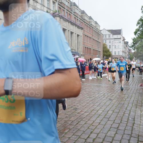 13.09.2026 - Kiel Lauf Yannick Fuchs http://msf.ph/oto/10412377 13.09.2026 10:43:36 Ziel 149, 1536, 1720, 2317, 2680, 3123, 3132, 4143, 4493, 4541, 4718, 4850, 4941, 5127, 5419, 5848, 6079, 6536, 6716, 7351, 8037, 8952, 9281, 9337, 9823, 10247, 10683, 11067, 11774, 12544, 12763, 12778, 12779, 245, 485, 534, 610, 681, 1069, 1121, 1178, 1290, 1500, 1780, 1931, 2119, 2131, 2376, 2427, 2502, 2633, 2680, 2800, 2887, 2954, 3132, 3169, 3911, 3976, 4124, 4218, 4282, 4690, 4718, 4825, 5070, 5222, 5414, 5437, 5679, 5715, 6139, 6231, 6422, 6492, 6536, 6655, 1977, 5437 meine-sportfotos.de