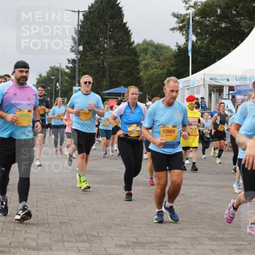 13.09.2026 - Kiel Lauf Andreas Tolksdorf http://msf.ph/oto/10412410 13.09.2026 10:02:48 Kiellinie 20, 1347, 11, 1567, 6409, 12669, 100, 1151, 10452 meine-sportfotos.de