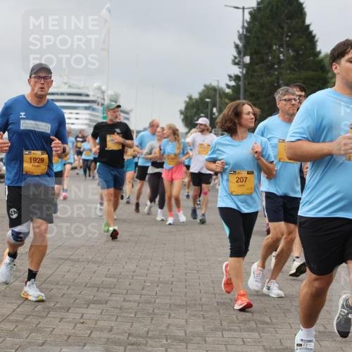 13.09.2026 - Kiel Lauf Andreas Tolksdorf http://msf.ph/oto/10412443 13.09.2026 10:02:51 Kiellinie 11381, 1929, 39, 207, 38, 5770 meine-sportfotos.de