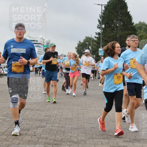 13.09.2026 - Kiel Lauf Andreas Tolksdorf http://msf.ph/oto/10412449 13.09.2026 10:02:51 Kiellinie 1929, 11581, 112, 39, 207, 28, 39, 6770 meine-sportfotos.de