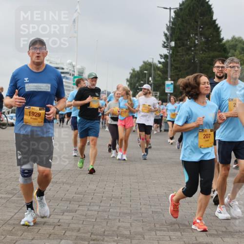 13.09.2026 - Kiel Lauf Andreas Tolksdorf http://msf.ph/oto/10412450 13.09.2026 10:02:51 Kiellinie 38, 1929, 11581, 11217, 207, 2, 38, 6770 meine-sportfotos.de