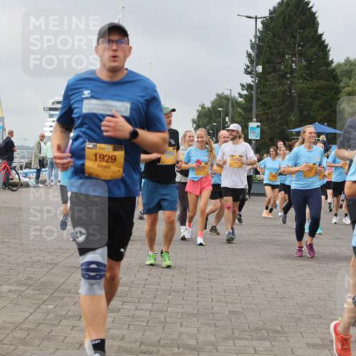 13.09.2026 - Kiel Lauf Andreas Tolksdorf http://msf.ph/oto/10412460 13.09.2026 10:02:52 Kiellinie 21, 1929, 1581, 112, 207, 280 meine-sportfotos.de
