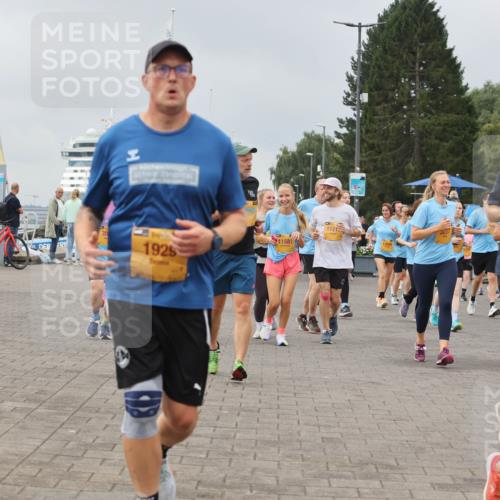 13.09.2026 - Kiel Lauf Andreas Tolksdorf http://msf.ph/oto/10412463 13.09.2026 10:02:52 Kiellinie 1925, 1158, 1121, 3237, 353, 207 meine-sportfotos.de
