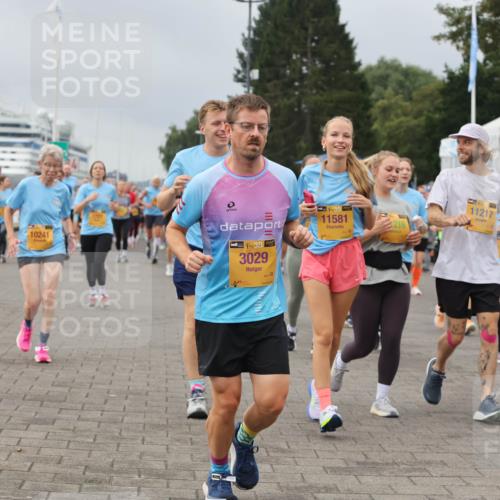 13.09.2026 - Kiel Lauf Andreas Tolksdorf http://msf.ph/oto/10412475 13.09.2026 10:02:55 Kiellinie 10241, 38, 3029, 38, 11581, 216, 2, 11217, 4581 meine-sportfotos.de