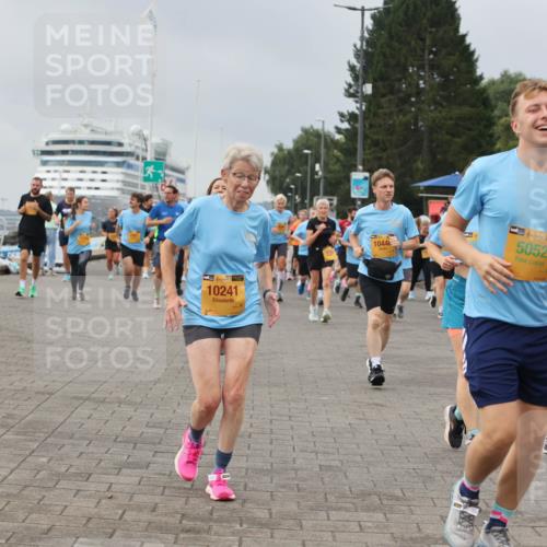 13.09.2026 - Kiel Lauf Andreas Tolksdorf http://msf.ph/oto/10412495 13.09.2026 10:02:57 Kiellinie 38, 10241, 1044, 138, 5052, 5026 meine-sportfotos.de