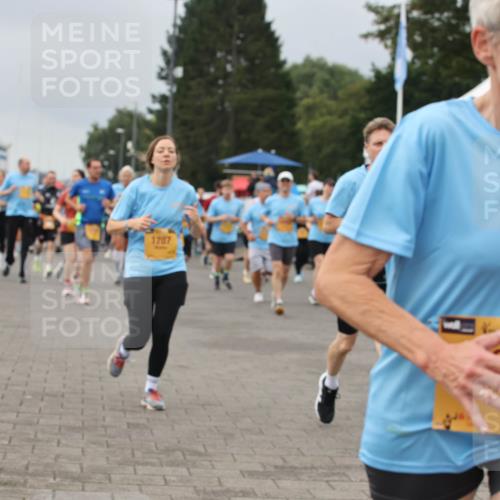 13.09.2026 - Kiel Lauf Andreas Tolksdorf http://msf.ph/oto/10412524 13.09.2026 10:02:59 Kiellinie 1287 meine-sportfotos.de