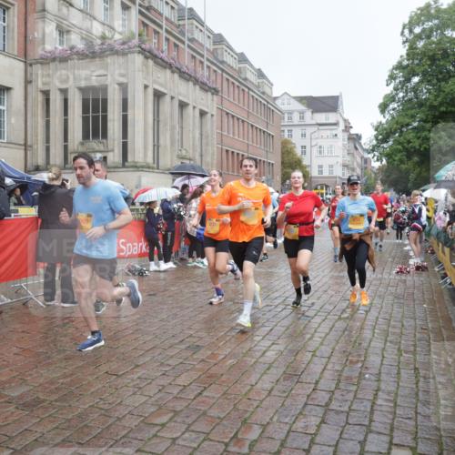 13.09.2026 - Kiel Lauf Yannick Fuchs http://msf.ph/oto/10412550 13.09.2026 10:43:49 Ziel 149, 371, 1029, 1215, 1977, 2316, 2653, 2971, 3258, 3292, 3308, 3734, 4669, 4728, 4746, 4801, 5059, 5419, 6096, 6368, 7351, 8037, 8412, 9281, 9559, 10100, 10132, 10437, 10670, 10683, 10705, 11031, 11213, 11438, 11611, 12490, 12763, 245, 485, 534, 681, 1069, 1178, 1500, 1536, 1720, 1780, 2119, 2131, 2317, 2680, 2800, 2887, 3123, 3132, 3911, 4124, 4143, 4218, 4282, 4493, 4541, 4690, 4718, 4850, 4941, 5127, 5222, 5679, 5715, 5848, 6079, 6231, 6422, 6492, 6536, 6655, 6716 meine-sportfotos.de