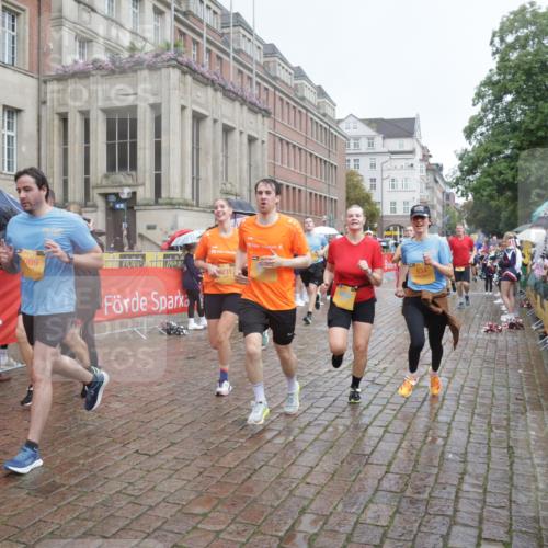 13.09.2026 - Kiel Lauf Yannick Fuchs http://msf.ph/oto/10412558 13.09.2026 10:43:49 Ziel 149, 371, 1029, 1215, 1977, 2316, 2653, 2971, 3258, 3292, 3308, 3734, 4669, 4728, 4746, 4801, 5059, 5419, 6096, 6368, 7351, 8037, 8412, 9281, 9559, 10100, 10132, 10437, 10670, 10683, 10705, 11031, 11213, 11438, 11611, 12490, 12763, 245, 485, 534, 681, 1069, 1178, 1500, 1536, 1720, 1780, 2119, 2131, 2317, 2680, 2800, 2887, 3123, 3132, 3911, 4124, 4143, 4218, 4282, 4493, 4541, 4690, 4718, 4850, 4941, 5127, 5222, 5679, 5715, 5848, 6079, 6231, 6422, 6492, 6536, 6655, 6716 meine-sportfotos.de
