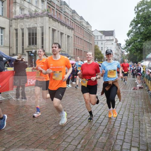 13.09.2026 - Kiel Lauf Yannick Fuchs http://msf.ph/oto/10412564 13.09.2026 10:43:49 Ziel 149, 371, 1029, 1215, 1977, 2316, 2653, 2971, 3258, 3292, 3308, 3734, 4669, 4728, 4746, 4801, 5059, 5419, 6096, 6368, 7351, 8037, 8412, 9281, 9559, 10100, 10132, 10437, 10670, 10683, 10705, 11031, 11213, 11438, 11611, 12490, 12763, 245, 485, 534, 681, 1069, 1178, 1500, 1536, 1720, 1780, 2119, 2131, 2317, 2680, 2800, 2887, 3123, 3132, 3911, 4124, 4143, 4218, 4282, 4493, 4541, 4690, 4718, 4850, 4941, 5127, 5222, 5679, 5715, 5848, 6079, 6231, 6422, 6492, 6536, 6655, 6716 meine-sportfotos.de