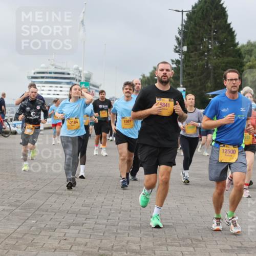 13.09.2026 - Kiel Lauf Andreas Tolksdorf http://msf.ph/oto/10412582 13.09.2026 10:03:03 Kiellinie 8459, 8499, 12184, 1587, 139, 8841, 10908, 12500, 2016, 781, 11028 meine-sportfotos.de