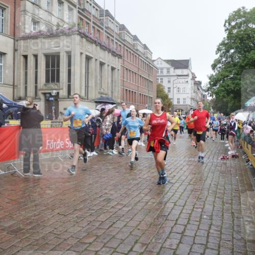13.09.2026 - Kiel Lauf Yannick Fuchs http://msf.ph/oto/10412587 13.09.2026 10:43:50 Ziel 56, 149, 305, 371, 1029, 1215, 1977, 2316, 2653, 2971, 3258, 3292, 3308, 3734, 4669, 4728, 4746, 4801, 5059, 5419, 6096, 6368, 7351, 8037, 8412, 9281, 9559, 10100, 10132, 10437, 10670, 10683, 10705, 11031, 11213, 11438, 11611, 12490, 12763, 149, 485, 534, 681, 1069, 1178, 1500, 1536, 1720, 1780, 2119, 2131, 2317, 2680, 2800, 2887, 3123, 3132, 3911, 4124, 4143, 4218, 4282, 4493, 4541, 4690, 4718, 4850, 4941, 5127, 5222, 5679, 5715, 5848, 6079, 6231, 6422, 6536, 6655, 6716 meine-sportfotos.de