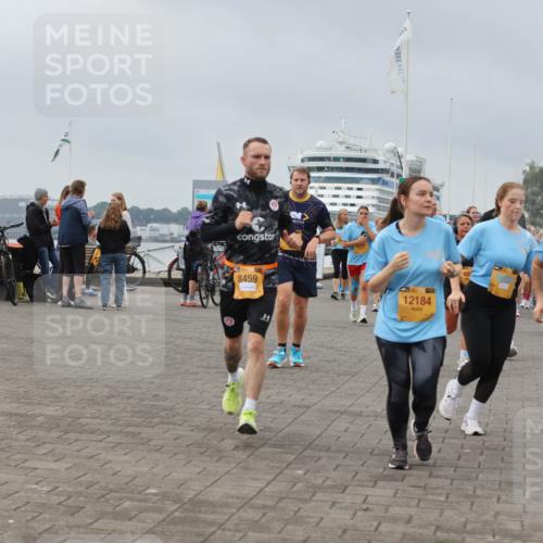 13.09.2026 - Kiel Lauf Andreas Tolksdorf http://msf.ph/oto/10412607 13.09.2026 10:03:04 Kiellinie 8459, 21, 12184, 1587 meine-sportfotos.de