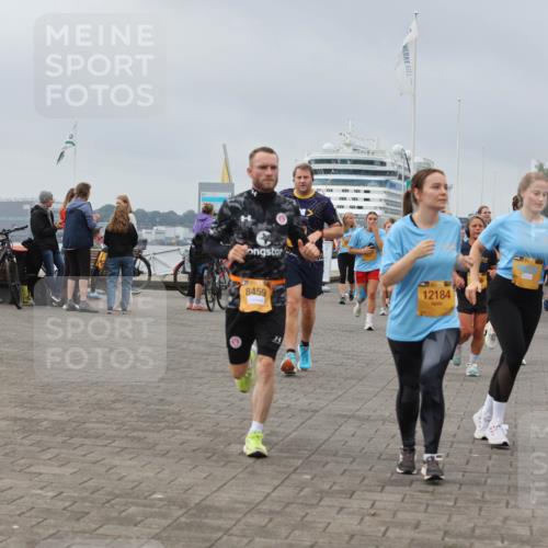 13.09.2026 - Kiel Lauf Andreas Tolksdorf http://msf.ph/oto/10412610 13.09.2026 10:03:04 Kiellinie 8459, 3, 12, 12184, 1587 meine-sportfotos.de