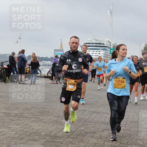 13.09.2026 - Kiel Lauf Andreas Tolksdorf http://msf.ph/oto/10412619 13.09.2026 10:03:05 Kiellinie 6330, 12184, 8459, 7556, 4, 39, 1587 meine-sportfotos.de
