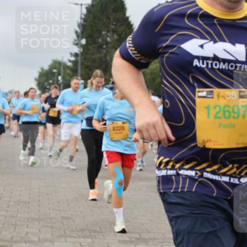13.09.2026 - Kiel Lauf Andreas Tolksdorf http://msf.ph/oto/10412663 13.09.2026 10:03:10 Kiellinie 8328, 39, 2004, 12697 meine-sportfotos.de