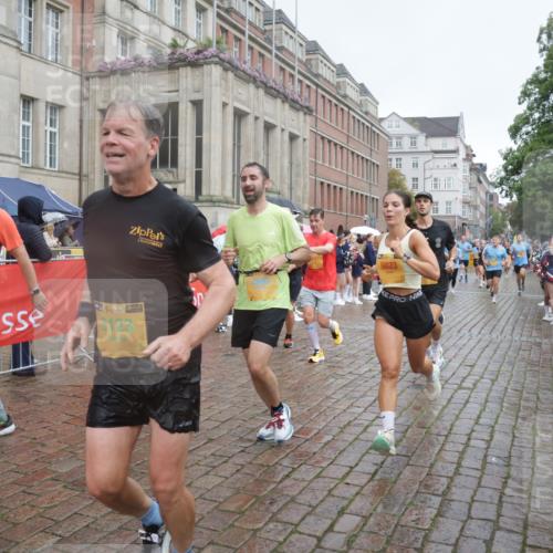 13.09.2026 - Kiel Lauf Yannick Fuchs http://msf.ph/oto/10412673 13.09.2026 10:44:08 Ziel 202, 318, 939, 1118, 1242, 1956, 2729, 2873, 3573, 3806, 3918, 4422, 5711, 6059, 6163, 6184, 7114, 7534, 7658, 7872, 7900, 9004, 9056, 9082, 9229, 9481, 9979, 10405, 11205, 11262, 11277, 11431, 11720, 11784, 12152, 12382, 12384, 12386, 12440, 56, 149, 305, 371, 1029, 1215, 1536, 1977, 2316, 2317, 2653, 2861, 2971, 3123, 3258, 3292, 3308, 3734, 4143, 4493, 4541, 4669, 4728, 4746, 4850, 4941, 5059, 5127, 5419, 6368, 6716, 7351, 702, 1275, 1379, 1439, 1839 meine-sportfotos.de