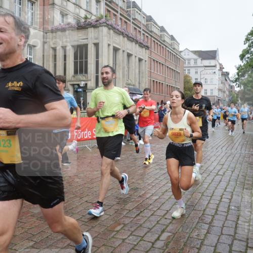 13.09.2026 - Kiel Lauf Yannick Fuchs http://msf.ph/oto/10412677 13.09.2026 10:44:08 Ziel 202, 318, 939, 1118, 1242, 1956, 2729, 2873, 3573, 3806, 3918, 4422, 5711, 6059, 6163, 6184, 7114, 7534, 7658, 7872, 7900, 9004, 9056, 9082, 9229, 9481, 9979, 10405, 11205, 11262, 11277, 11431, 11720, 11784, 12152, 12382, 12384, 12386, 12440, 56, 149, 305, 371, 1029, 1215, 1536, 1977, 2316, 2317, 2653, 2861, 2971, 3123, 3258, 3292, 3308, 3734, 4143, 4493, 4541, 4669, 4728, 4746, 4850, 4941, 5059, 5127, 5419, 6368, 6716, 7351, 702, 1275, 1379, 1439, 1839 meine-sportfotos.de