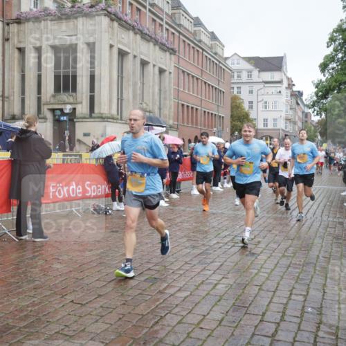 13.09.2026 - Kiel Lauf Yannick Fuchs http://msf.ph/oto/10412709 13.09.2026 10:44:10 Ziel 202, 318, 702, 939, 1118, 1242, 1839, 1956, 2729, 2873, 3186, 3573, 3918, 4422, 5711, 6059, 6163, 6184, 7114, 7534, 7872, 7900, 9056, 9082, 9229, 9979, 10405, 10406, 11019, 11195, 11205, 11262, 11277, 11431, 11720, 11784, 12152, 12382, 12384, 12386, 12440, 56, 149, 305, 371, 1029, 1118, 1215, 1977, 2316, 2317, 2653, 2861, 2971, 3258, 3292, 3308, 3734, 3806, 4541, 4669, 4728, 4746, 4850, 4941, 5059, 5127, 5419, 6368, 6716, 7351, 1275, 1379, 1439 meine-sportfotos.de