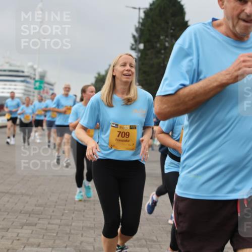 13.09.2026 - Kiel Lauf Andreas Tolksdorf http://msf.ph/oto/10412737 13.09.2026 10:03:16 Kiellinie 709 meine-sportfotos.de