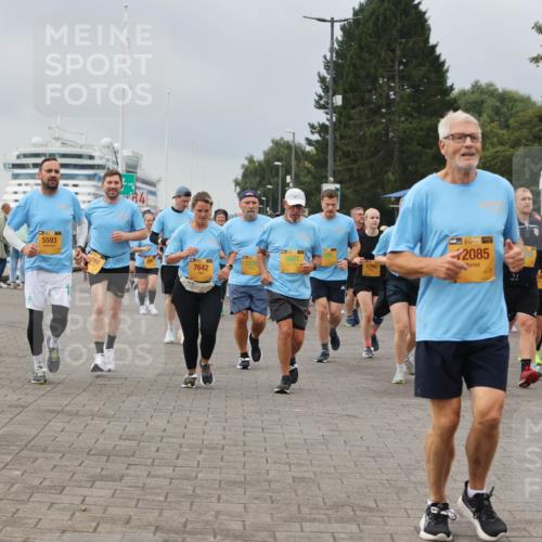 13.09.2026 - Kiel Lauf Andreas Tolksdorf http://msf.ph/oto/10412804 13.09.2026 10:03:20 Kiellinie 5593, 5601, 3378, 1795, 7642, 38, 2085, 21 meine-sportfotos.de