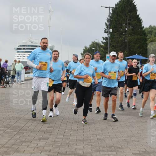 13.09.2026 - Kiel Lauf Andreas Tolksdorf http://msf.ph/oto/10412821 13.09.2026 10:03:21 Kiellinie 35, 5593, 190, 3378, 5601, 8793, 1795, 642, 6619, 21 meine-sportfotos.de