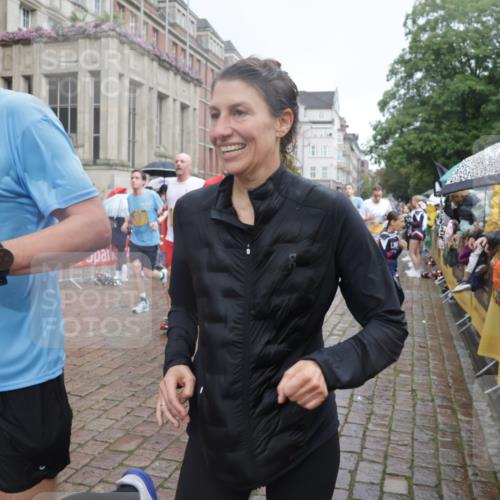 13.09.2026 - Kiel Lauf Yannick Fuchs http://msf.ph/oto/10412832 13.09.2026 10:44:19 Ziel 702, 1275, 1335, 1377, 1379, 1439, 1839, 2289, 2545, 2729, 2826, 3009, 3186, 3469, 3918, 5183, 5697, 5711, 5740, 5778, 5859, 6059, 6229, 6611, 6959, 7114, 7250, 7291, 7504, 7534, 7872, 7900, 9082, 9229, 9286, 9401, 9596, 10205, 10405, 10406, 11019, 11195, 11205, 11262, 11352, 11538, 11716, 11784, 11940, 12152, 12839, 56, 202, 305, 318, 371, 939, 1029, 1118, 1215, 1242, 1956, 1977, 2316, 2653, 2861, 2873, 2971, 3258, 3292, 3308, 3573, 3734, 3806, 4422, 4669, 4728, 4746 meine-sportfotos.de