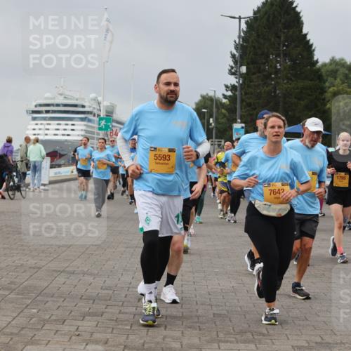 13.09.2026 - Kiel Lauf Andreas Tolksdorf http://msf.ph/oto/10412841 13.09.2026 10:03:22 Kiellinie 5593, 1, 38, 7642, 1795, 8793, 6619 meine-sportfotos.de