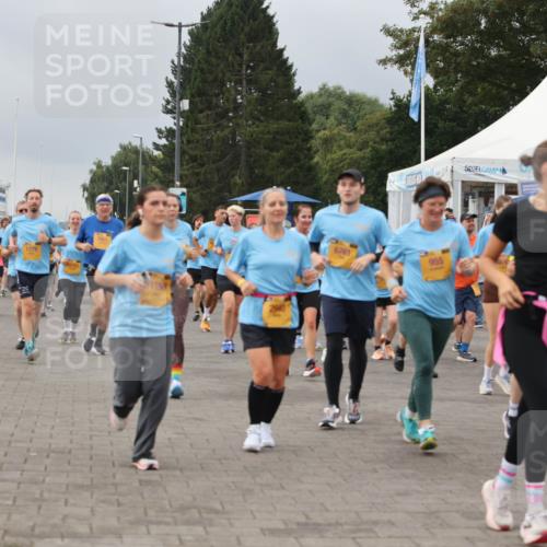 13.09.2026 - Kiel Lauf Andreas Tolksdorf http://msf.ph/oto/10412900 13.09.2026 10:03:27 Kiellinie 4, 1779, 0721, 955 meine-sportfotos.de