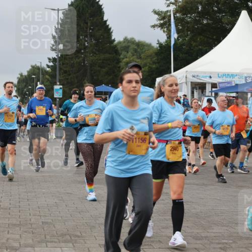 13.09.2026 - Kiel Lauf Andreas Tolksdorf http://msf.ph/oto/10412912 13.09.2026 10:03:28 Kiellinie 1779, 7451, 11156, 2940, 3425, 6170, 955 meine-sportfotos.de