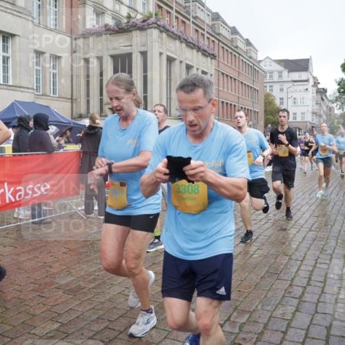 13.09.2026 - Kiel Lauf Yannick Fuchs http://msf.ph/oto/10412924 13.09.2026 10:44:26 Ziel 501, 1275, 1335, 1377, 1379, 1439, 2289, 2545, 2826, 3009, 3469, 3980, 5183, 5294, 5599, 5697, 5699, 5740, 5778, 5859, 6229, 6611, 6959, 7250, 7291, 7468, 7504, 7677, 7763, 8536, 8701, 9286, 9401, 9596, 10205, 11165, 11347, 11352, 11538, 11716, 11851, 11938, 11940, 12425, 12589, 12839, 12842, 56, 202, 305, 318, 702, 939, 1118, 1215, 1242, 1379, 1839, 1956, 1977, 2316, 2729, 2861, 2873, 3186, 3308, 3573, 3806, 3918, 4422, 4728, 4746, 5859, 6059, 7534, 688 meine-sportfotos.de