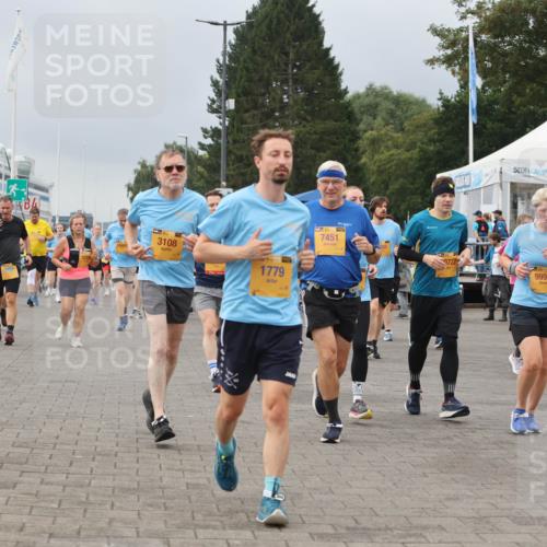 13.09.2026 - Kiel Lauf Andreas Tolksdorf http://msf.ph/oto/10412945 13.09.2026 10:03:30 Kiellinie 3108, 1779, 7451, 933, 0722, 9995 meine-sportfotos.de