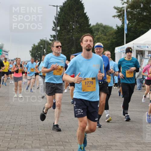 13.09.2026 - Kiel Lauf Andreas Tolksdorf http://msf.ph/oto/10412948 13.09.2026 10:03:31 Kiellinie 4, 10497, 3108, 38, 221, 1779, 10722, 9995, 4782 meine-sportfotos.de