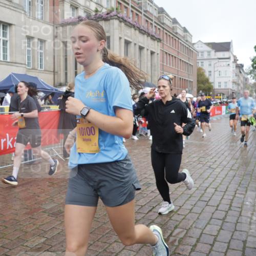 13.09.2026 - Kiel Lauf Yannick Fuchs http://msf.ph/oto/10412961 13.09.2026 10:44:28 Ziel 501, 1275, 1335, 1377, 1439, 2289, 2545, 2659, 2826, 2837, 2920, 3009, 3469, 3980, 4243, 5294, 5599, 5697, 5699, 5740, 5778, 6229, 6611, 6711, 6959, 7250, 7291, 7468, 7504, 7677, 7763, 8536, 8701, 9286, 9401, 9596, 11165, 11347, 11352, 11538, 11716, 11851, 11938, 11940, 12425, 12589, 12839, 12842, 56, 202, 305, 318, 702, 939, 1118, 1242, 1379, 1439, 1839, 1956, 1977, 2729, 2826, 2861, 2873, 3186, 3573, 3806, 3918, 4422, 4728, 4746, 5183, 5740, 5859, 6059, 7250, 7534, 688 meine-sportfotos.de